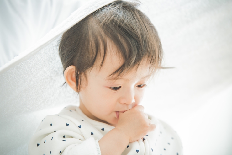 歯固めよりも指しゃぶりをするときは?いつまでに卒業する?