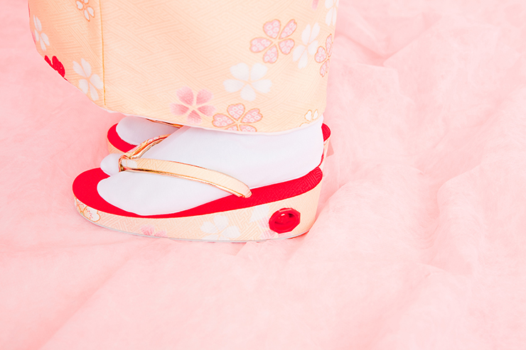 女の子・男の子の七五三の靴は?おでかけ靴の選び方や靴擦れ対策も