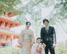 七五三の父親のネクタイは何を選ぶ？色柄選びのポイントやおすすめコーデを紹介