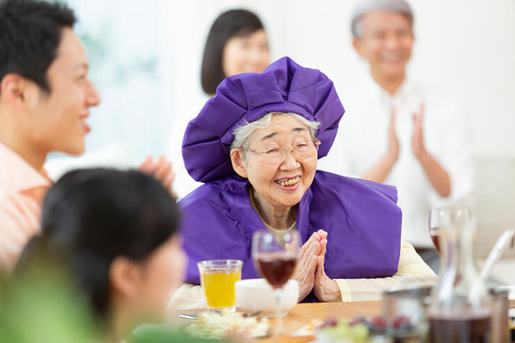 【2025年長寿祝い早見表】祝い方からおすすめプレゼントまで全解説