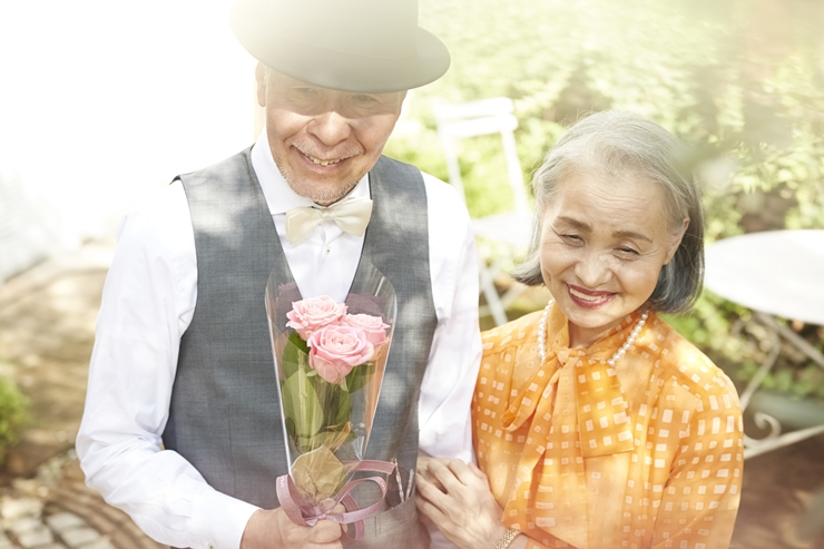 金婚式とは?どのようにお祝いする?