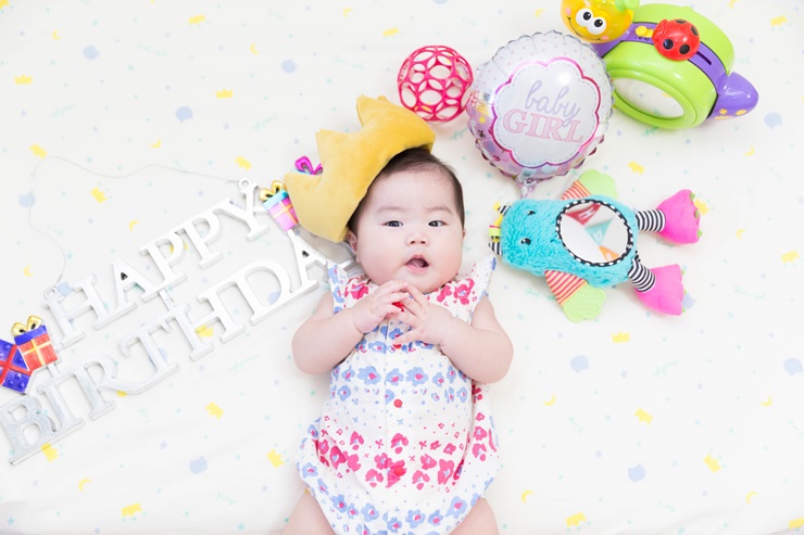 ハーフバースデーは手作り王冠でお祝いしよう！作り方や活用方法は？