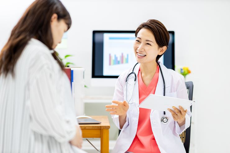 マタニティブルーのあとの「産後うつ」にも注意!