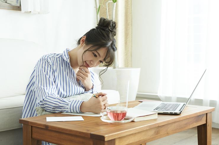 安産祈願のお守りをいただいた方へのお礼はどうする?