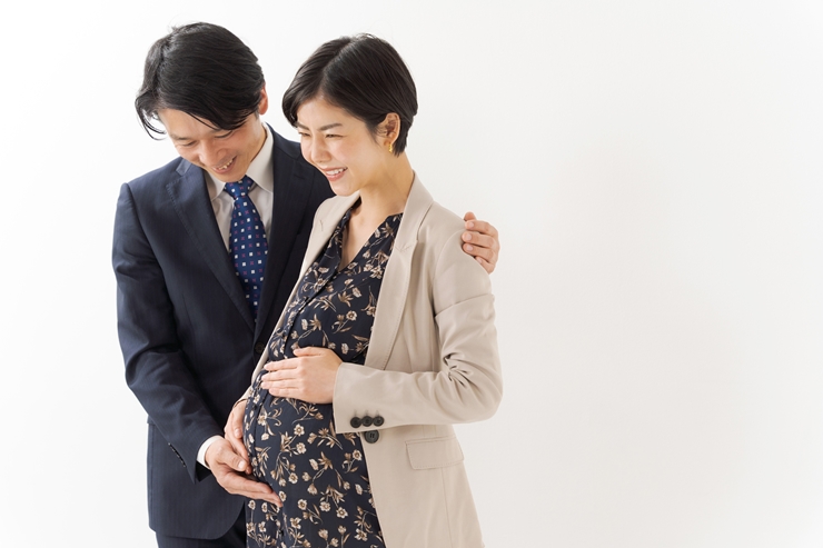 戌の日に安産祈願する際の服装|男性・女性共通