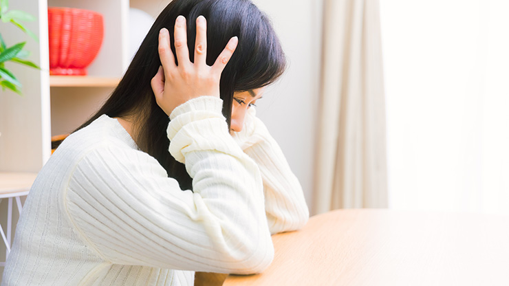 マタニティブルーとは?心理状態や感情が不安定になる要因をチェック