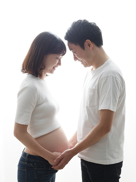 スタジオアリスのマタニティフォトで思い出をきれいに残そう!