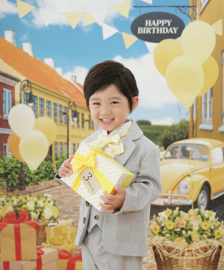 テーマに沿った年齢別撮影セットをご用意