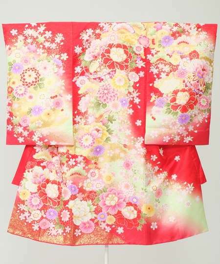 色とりどり祝着（のしめ）はお参り時のレンタルも可能
