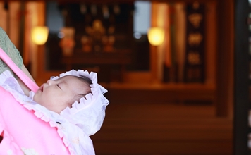 神社やお寺のご祈祷マナーを全解説！初めてのお宮参りも安心◎