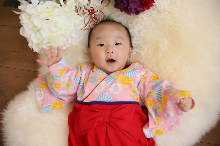 初めてのひな祭り｜お子さまの衣装アイデア