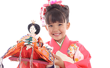 桃の節句などの節句とは？ひな祭りの由来やお祝いの仕方を紹介